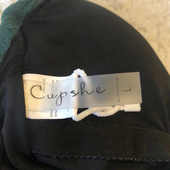 CUPSHE Forest Green Ruffle Striped One Piece Beachy Resort Poolside Swimsuit - Picture 8 of 10